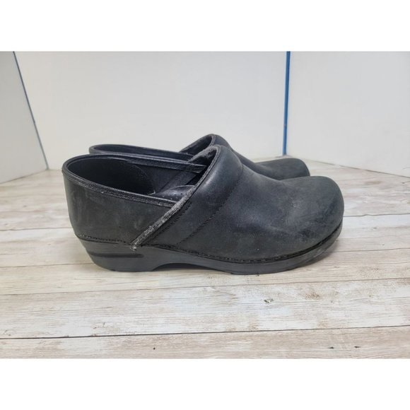 Dansko Womens Professional Black Leather Work Clogs Shoes Size 40 US 9.5-10 - Picture 5 of 8